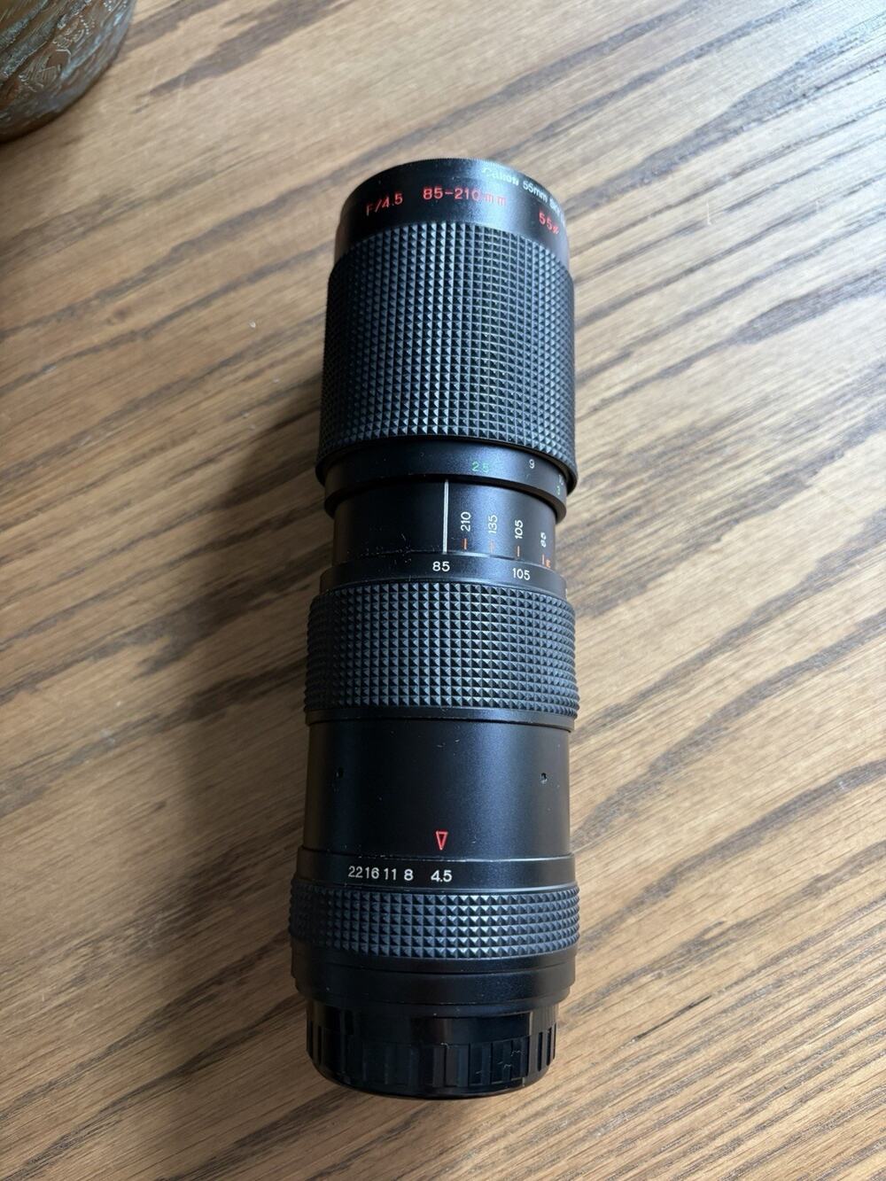 Vintage 1980s Quantaray MC Auto Zoom 85-210mm f4.5 Macro Camera Lens 55mm Filter